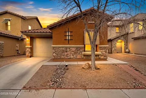7058 S Brickellbush Ln, Tucson, AZ 85756
