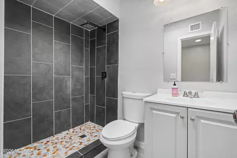 Bath - 8534 E Ruby Dr, Tucson, AZ 85730 photo 2 of 2