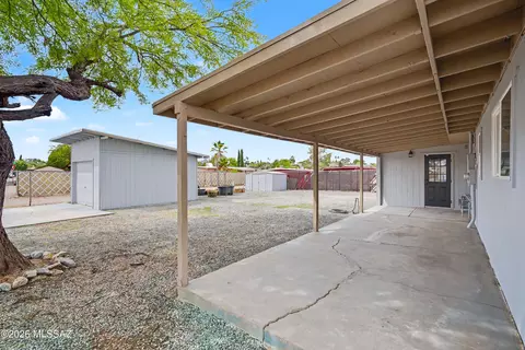Exterior - 8534 E Ruby Dr, Tucson, AZ 85730 photo 5 of 7