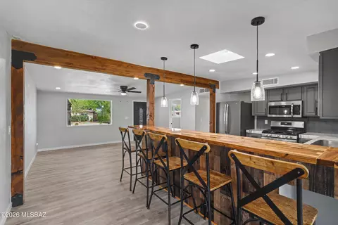 Kitchen - 8534 E Ruby Dr, Tucson, AZ 85730 photo 1 of 4