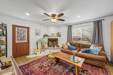 Living - 11141 E Quick Draw Pl, Tucson, AZ 85749 photo 7 of 7
