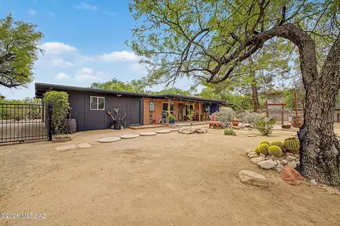 Exterior - 11141 E Quick Draw Pl, Tucson, AZ 85749 photo 11 of 16