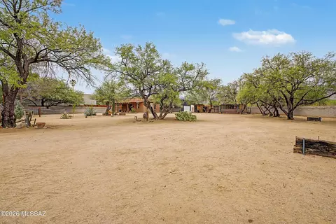 Exterior - 11141 E Quick Draw Pl, Tucson, AZ 85749 photo 16 of 16
