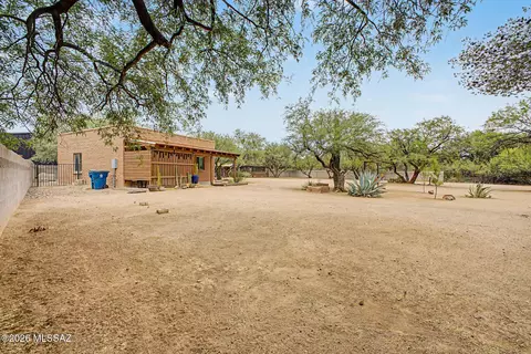 Exterior - 11141 E Quick Draw Pl, Tucson, AZ 85749 photo 5 of 16