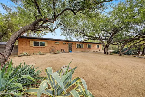 11141 E Quick Draw Pl, Tucson, AZ 85749