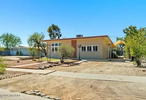Exterior - 2120 E 33rd St, Tucson, AZ 85713 photo 1 of 4