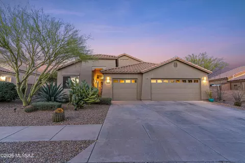 12892 N Mesozoic Dr, Marana, AZ 85658