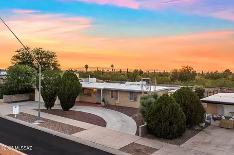 1522 S Harrison Rd, Tucson, AZ 85748