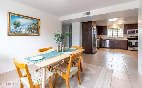 Dining - 6002 Eli St, Tucson, AZ 85711 photo 4 of 4