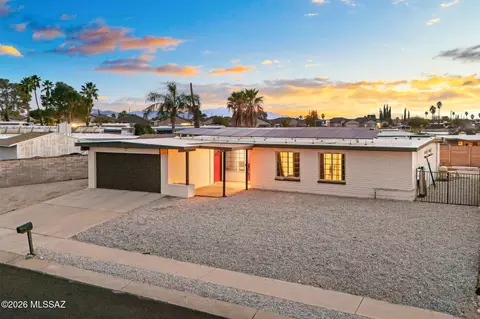 3012 S Hoffman Ln, Tucson, AZ 85730