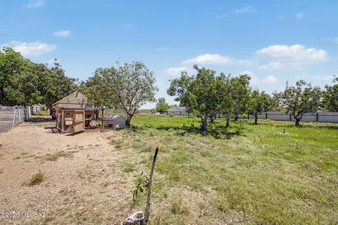 Exterior - 201 E Pederson Dr, Saint David, AZ 85630 photo 8 of 11