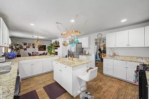 Kitchen - 201 E Pederson Dr, Saint David, AZ 85630 photo 2 of 6