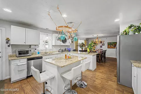 Kitchen - 201 E Pederson Dr, Saint David, AZ 85630 photo 6 of 6
