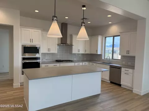 Kitchen - 62103 E Copper Basin Way, Oracle, AZ 85623 photo 1 of 2