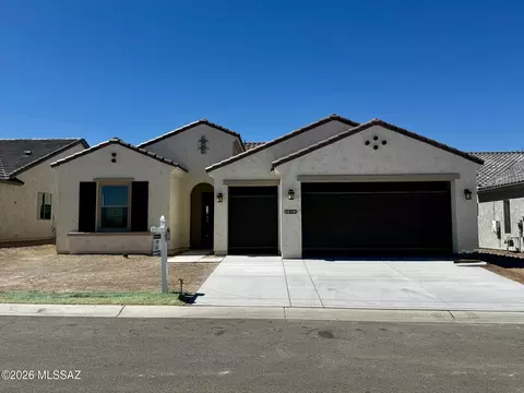 61663 E Travertine St, Oracle, AZ 85623