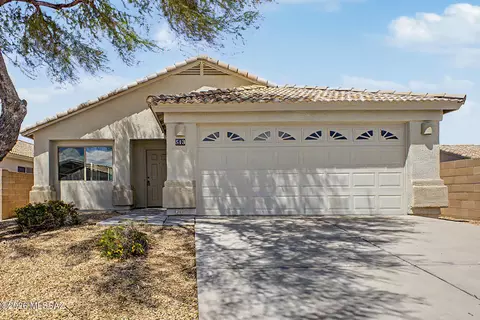 513 E Cactus Mountain Dr, Vail, AZ 85641