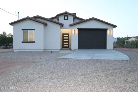 1803 Salvador Ct, Rio Rico, AZ 85648