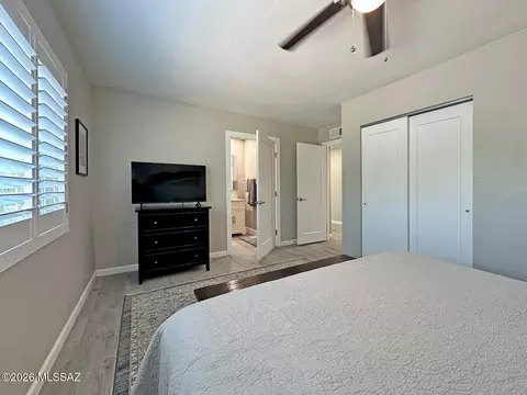 Bedroom - 8180 E Rawhide Trl, Tucson, AZ 85750 photo 1 of 7
