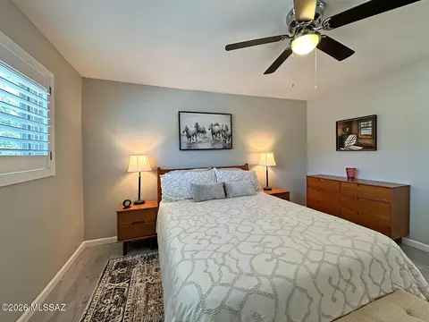 Bedroom - 8180 E Rawhide Trl, Tucson, AZ 85750 photo 4 of 7