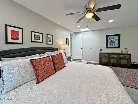 Bedroom - 8180 E Rawhide Trl, Tucson, AZ 85750 photo 6 of 7