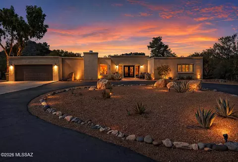 8180 E Rawhide Trl, Tucson, AZ 85750