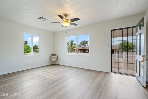 Living - 4208 E 1st St, Tucson, AZ 85711 photo 1 of 3