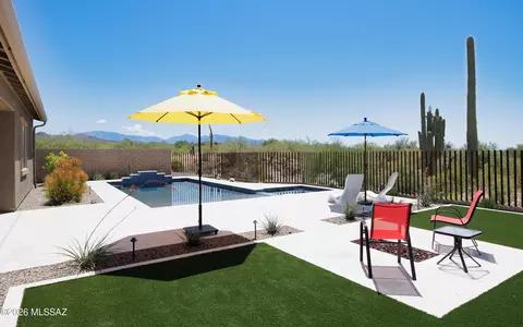6561 W Antler Bend Pl, Marana, AZ 85658