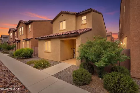 1114 E Descent St, Tucson, AZ 85719