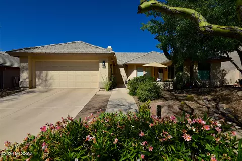 1138 W Masters Cir W, Tucson, AZ 85737