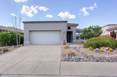 1958 W Amblemorn Dr, Green Valley, AZ 85622
