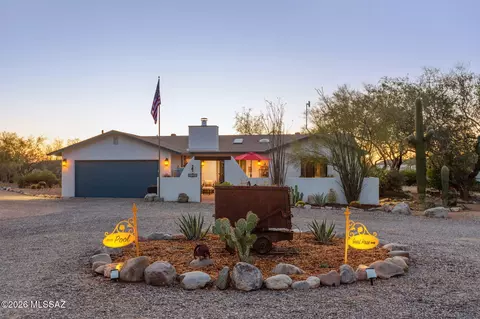 6301 N Misty Ln, Tucson, AZ 85743