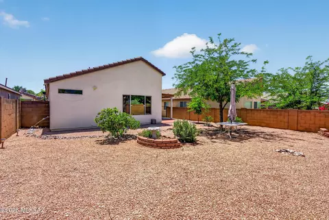 Exterior - 9685 E Belasco Loop, Tucson, AZ 85748 photo 3 of 7