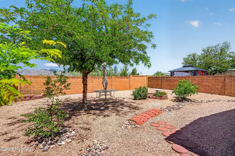 Exterior - 9685 E Belasco Loop, Tucson, AZ 85748 photo 5 of 7