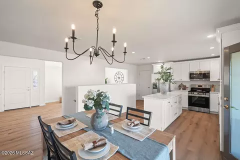 Dining - 13400 E Buffalo Dance Trl, Vail, AZ 85641 photo 2 of 4