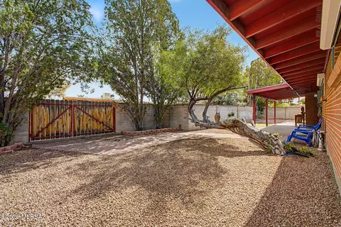 Exterior - 7118 Eli Pl, Tucson, AZ 85710 photo 10 of 12