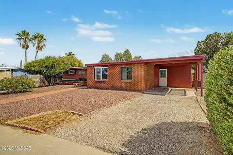 Exterior - 7118 Eli Pl, Tucson, AZ 85710 photo 3 of 12