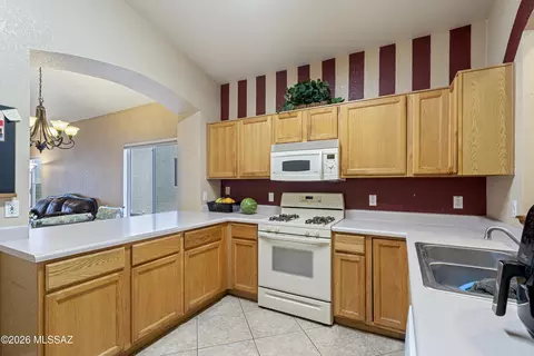 Kitchen - 8976 E Orchid Vine Dr, Tucson, AZ 85747 photo 1 of 3
