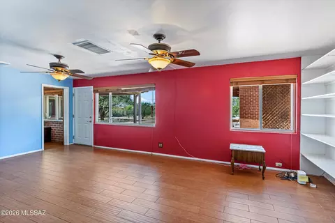 Living - 2107 E Lind Rd, Tucson, AZ 85719 photo 5 of 5