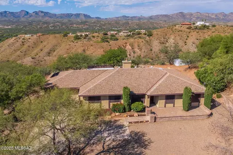416 Rio Rico Dr, Rio Rico, AZ 85648