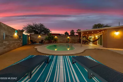 Exterior - 9529 E Harrison Cir, Tucson, AZ 85748 photo 1 of 2