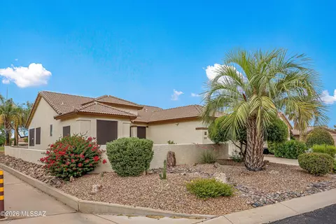1265 N Birds Nest Rd, Green Valley, AZ 85614