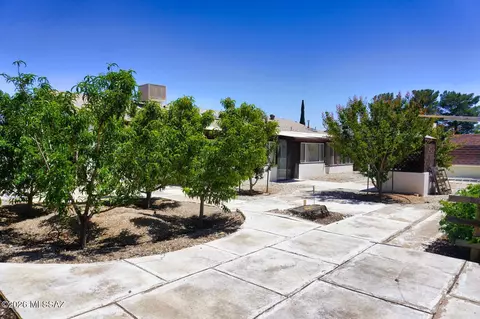 Exterior - 1016 E Mescal Dr, Pearce, AZ 85625 photo 9 of 12