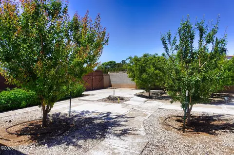 Exterior - 1016 E Mescal Dr, Pearce, AZ 85625 photo 8 of 12
