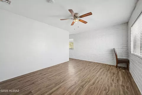 528 W 42nd St, Tucson, AZ 85713