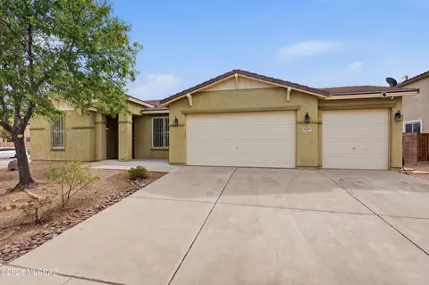 6783 S Thimbleberry Rd, Tucson, AZ 85756