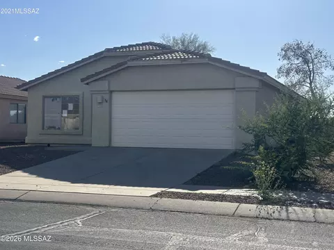 8059 N Surprise Dr, Tucson, AZ 85743