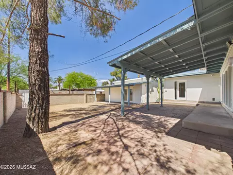 Exterior - 5701 E 3rd St, Tucson, AZ 85711 photo 4 of 6