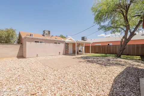Exterior - 1610 E Hampton St, Tucson, AZ 85719 photo 11 of 17