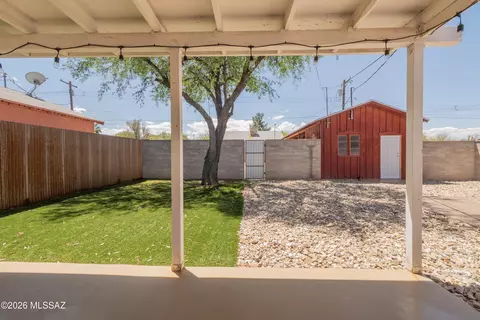Exterior - 1610 E Hampton St, Tucson, AZ 85719 photo 14 of 17