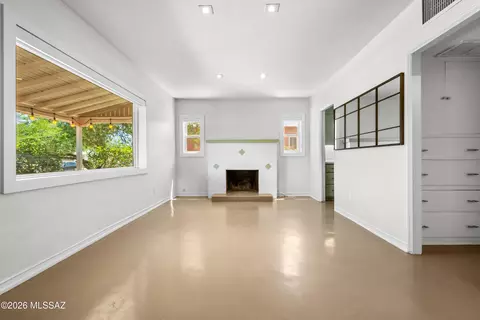 Living - 1610 E Hampton St, Tucson, AZ 85719 photo 4 of 5